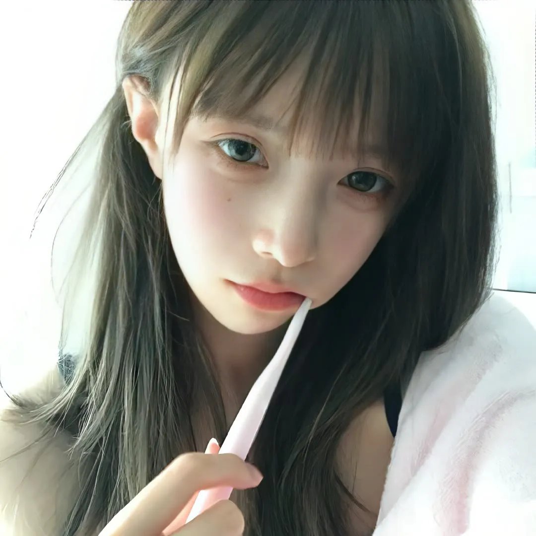 她不当女主很多年